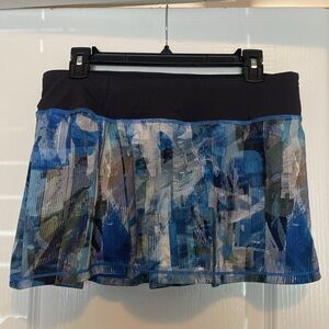 Lululemon Skirt/Short Size 6